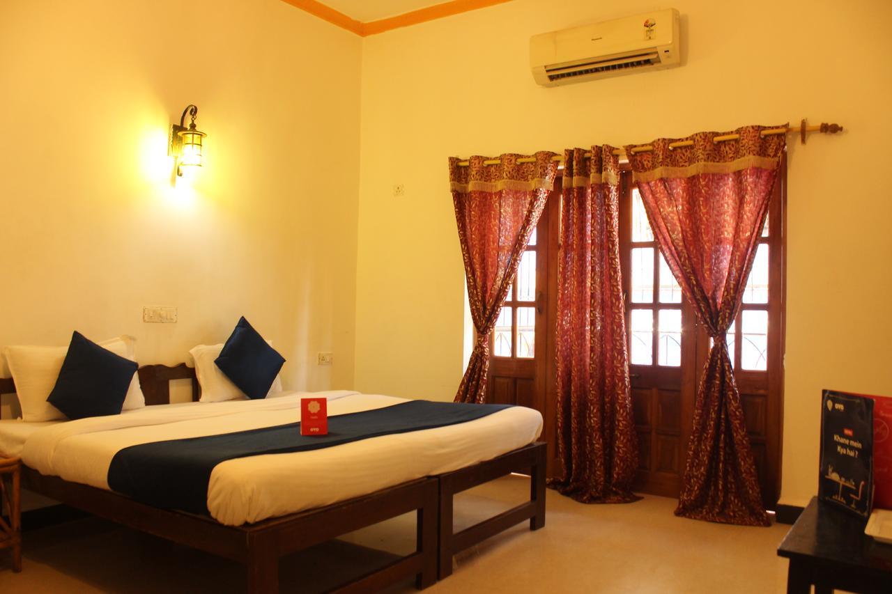 Oyo 5242 Zinho'S Hotel Baga Bagian luar foto