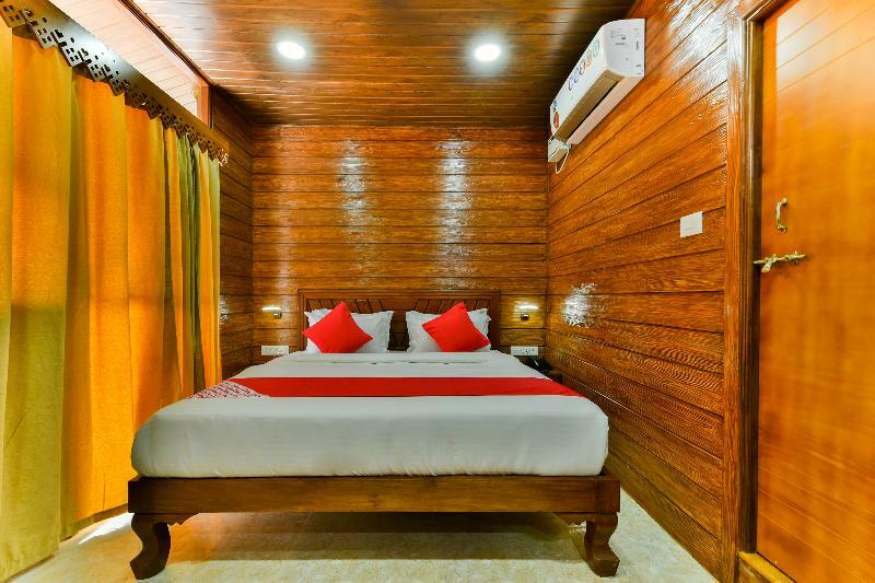 Oyo 5242 Zinho'S Hotel Baga Bagian luar foto